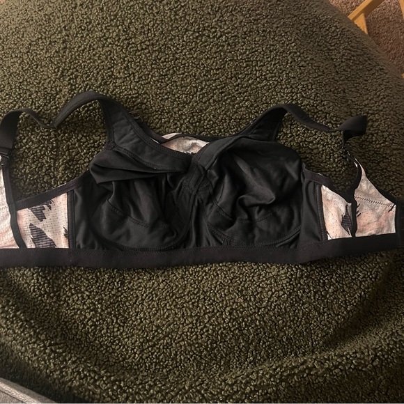 Glamorise Double Layer Custom Control High Impact Sports Bra - Picture 2 of 5
